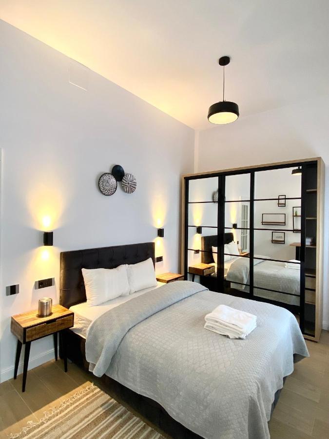 10 Council Square Apartment Brasov Exterior photo