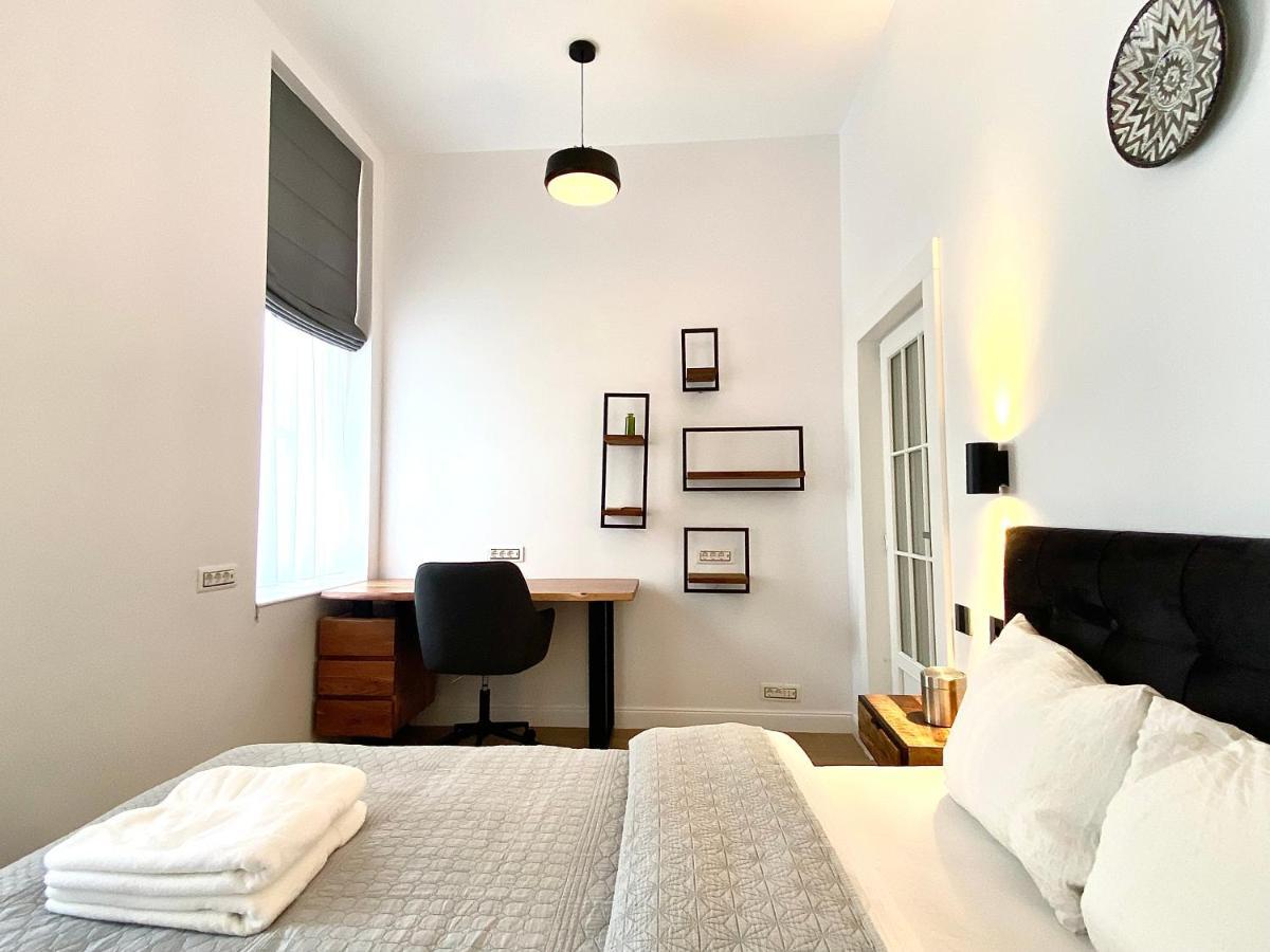 10 Council Square Apartment Brasov Exterior photo